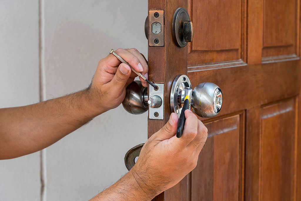 Choose  The Best Security At Locksmith Services Alpharetta Ga