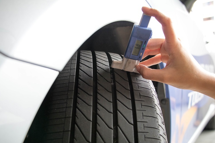 AFFORDABLE CAR TYRE REPLACEMENT IN SINGAPORE