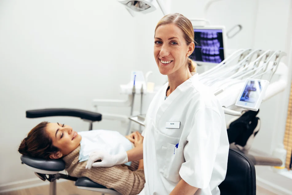 Visual Storytelling in Dental Marketing: Capturing Patient Attention